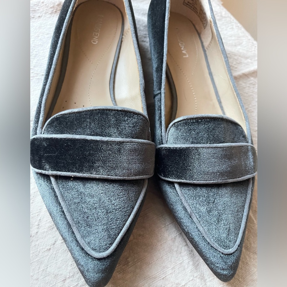 Lands End velvet flat